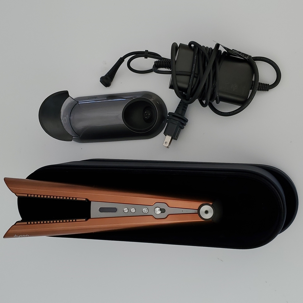 Dyson Copper Hair Straightener - Picture 3 of 6